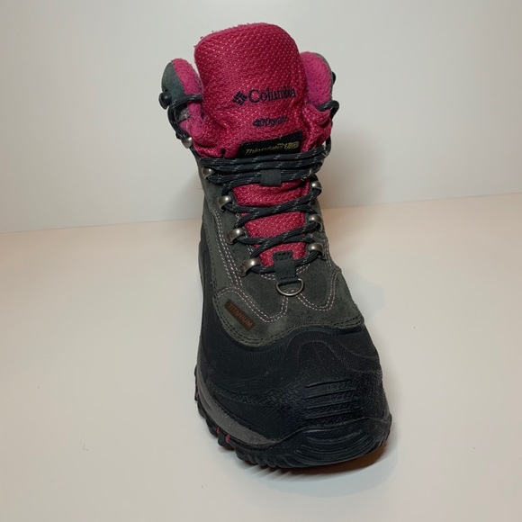 Columbia Insulated Hiking Boots - Picture 2 of 6